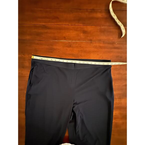 Susan Graver Pants Sz 1XP Liquid Knit Navy Wide Leg Cropped - High Waist Pull-on - Picture 6 of 10